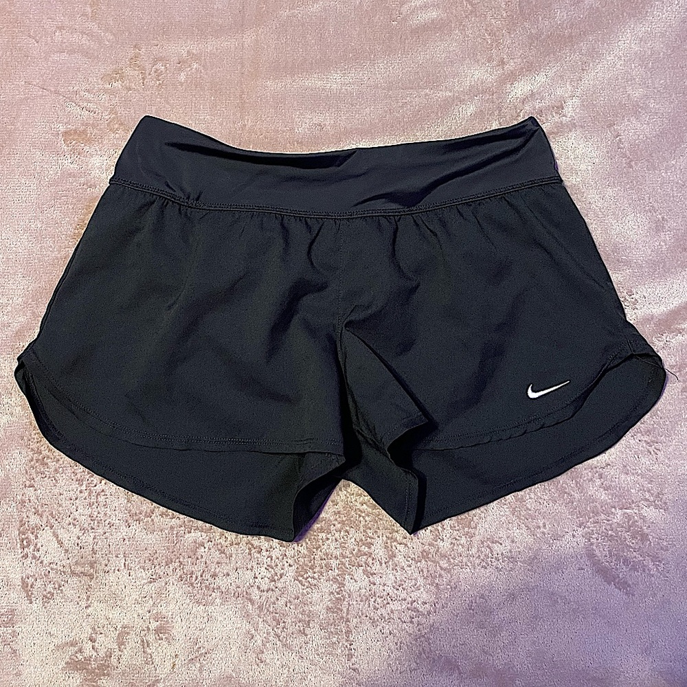 nike womens running shorts